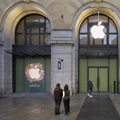Apple Perth City New