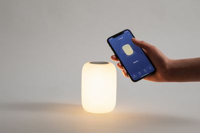 Håbefuld Alle Perseus Mattress Company Casper Debuts iOS-Connected 'Glow' Bedside Lamp - MacRumors