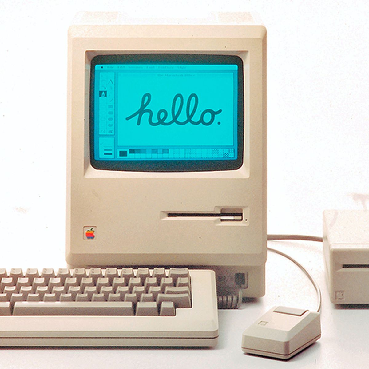36 Years Ago Today, Steve Jobs Unveiled the First Macintosh