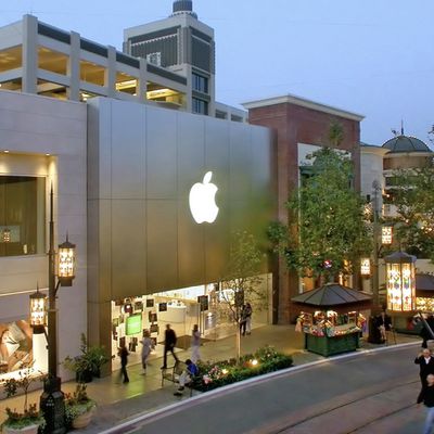 apple the grove store