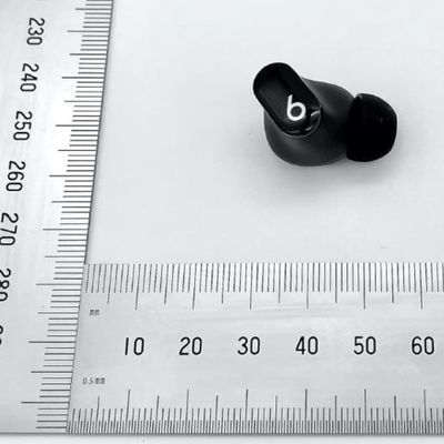 beats studio buds size 2