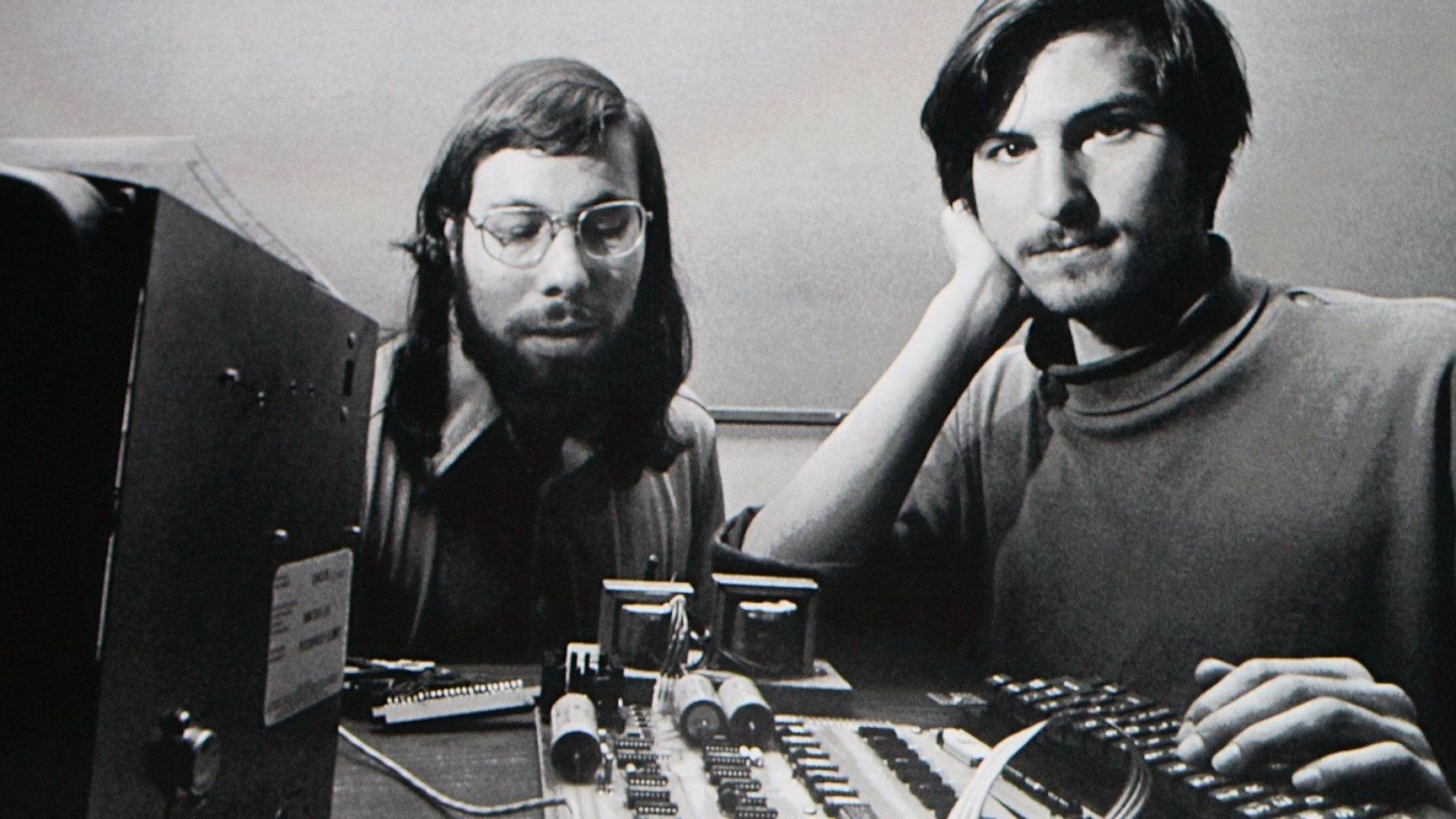Today Marks the 45th Anniversary of Apple's Founding - MacRumors