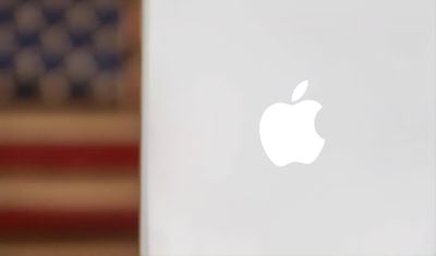 apple logo us flag smooth - دولت ایالات متحده محدودیت‌های Sideloading و Web App در iOS را بررسی می‌کند