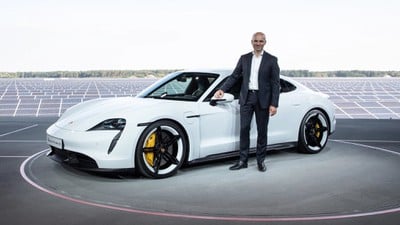 Apple Hires Former Porsche Chassis Vice President for Apple Car Project