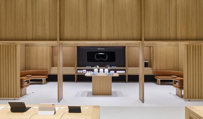 Apple Store Manchest UK Vision Pro