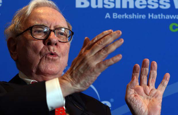 apple shares soar news warren buffett stake image