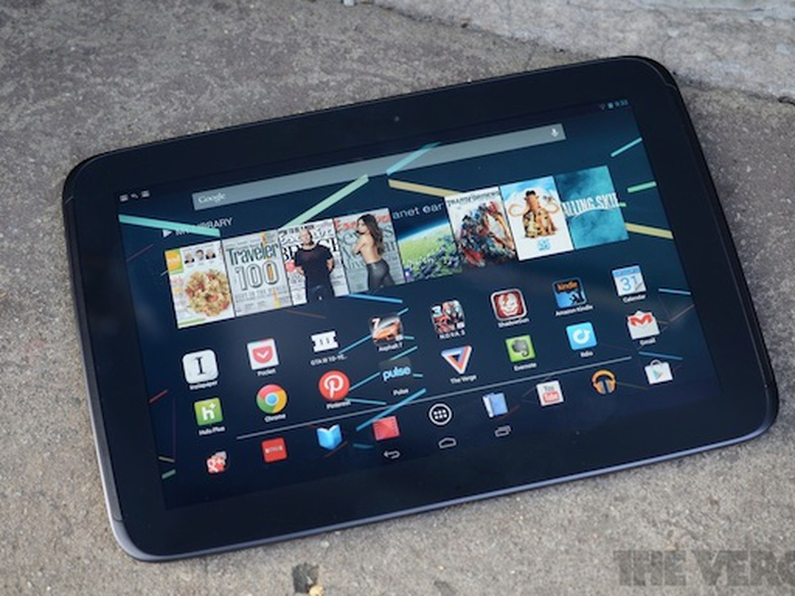 Nexus 10 Reviews Hit the Web as Fourth-Generation iPad Sales Begin