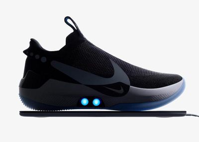 invención novela diseñador Nike Debuts $350 iPhone-Controlled Self-Adjusting Basketball Shoes -  MacRumors
