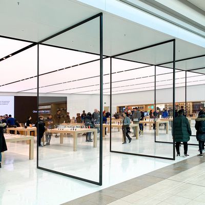 Apple Teases New Store 'Coming Soon' at Square One Mall Near Toronto -  MacRumors