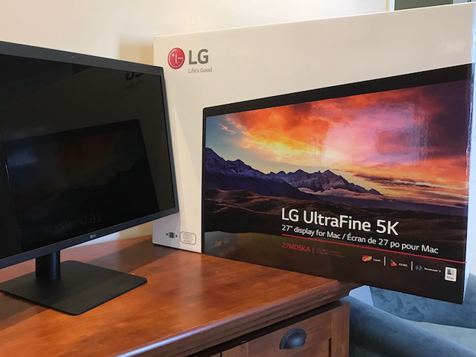 LG's UltraFine 5K Display Is a Worthy Companion to the New MacBook