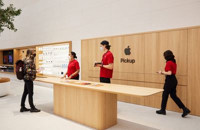 apple store pickup employees