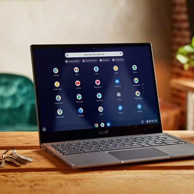 google chromebook lifestyle shot