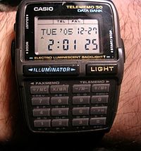 iphone compatible pebble wristwatch tallies nearly 4 million in kickstarter presales image