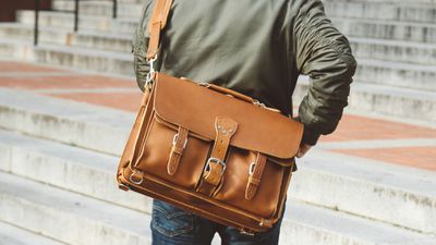 saddleback leather co giveaway