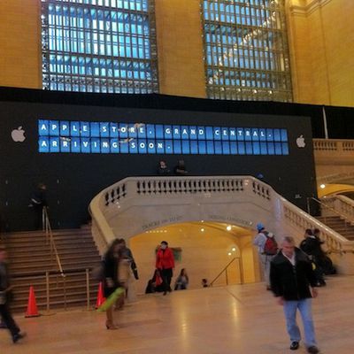 apple store grand central nov29