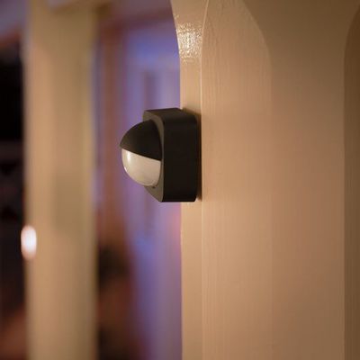 Philips Hue Secure Review - MacRumors