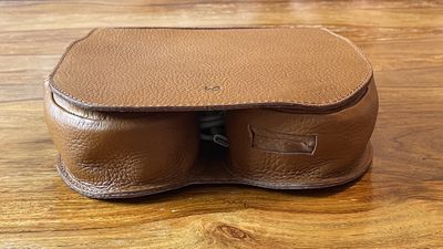 capra leather case review bottom