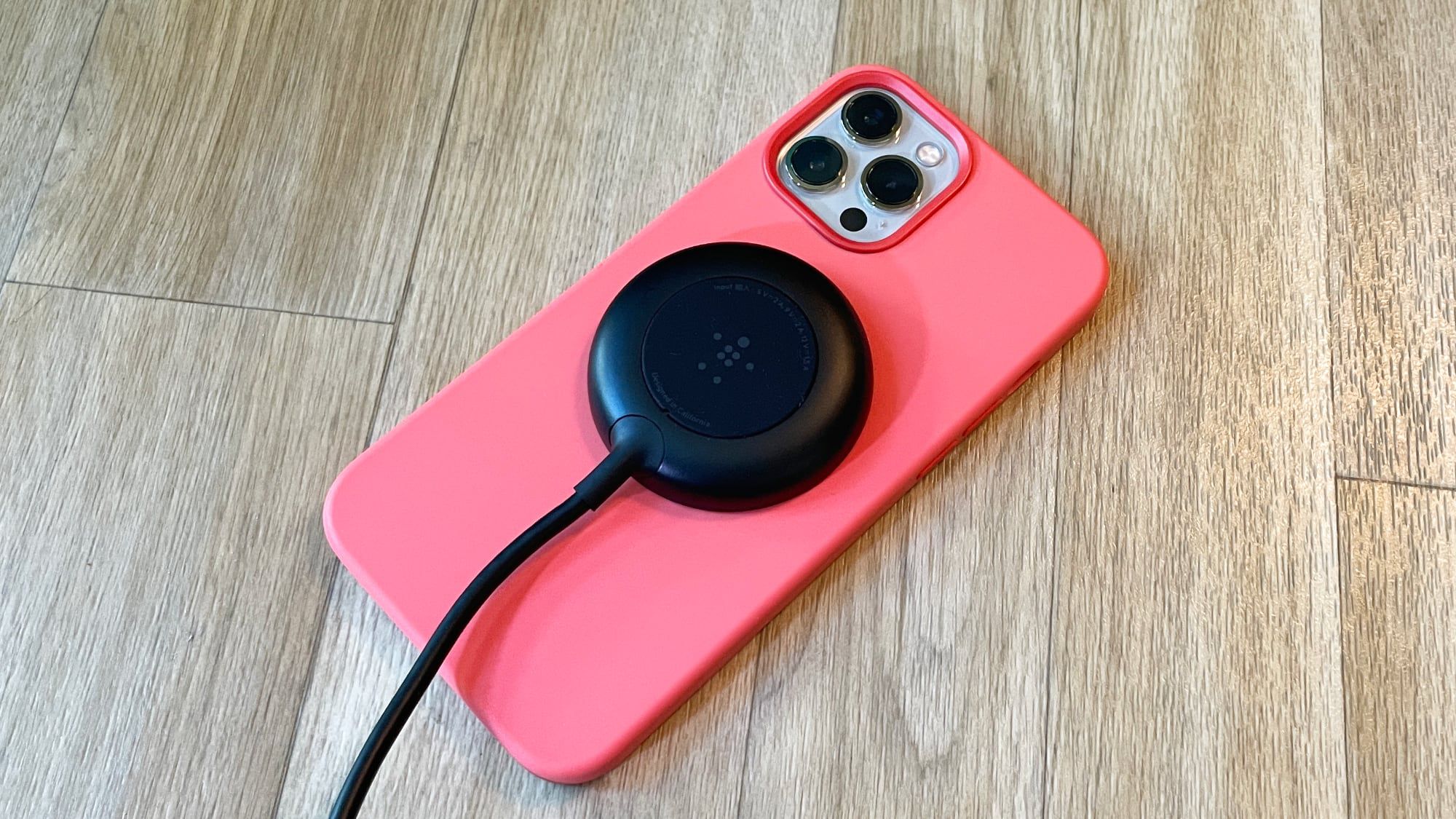 Boost Charge Magnetic Portable Wireless Charger Pad Review - MacRumors