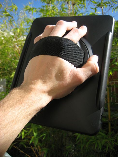 steve jobs criticizes 7 inch tablets says 10 inches minimum image