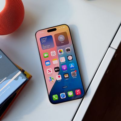 iphone 16 screen table