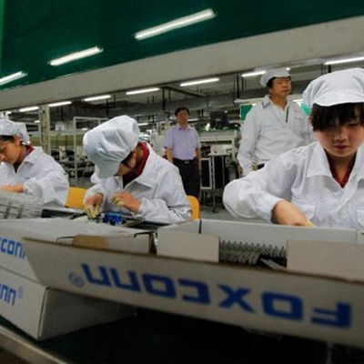 foxconn workers 2
