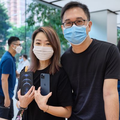 iphone 12 launch apple store