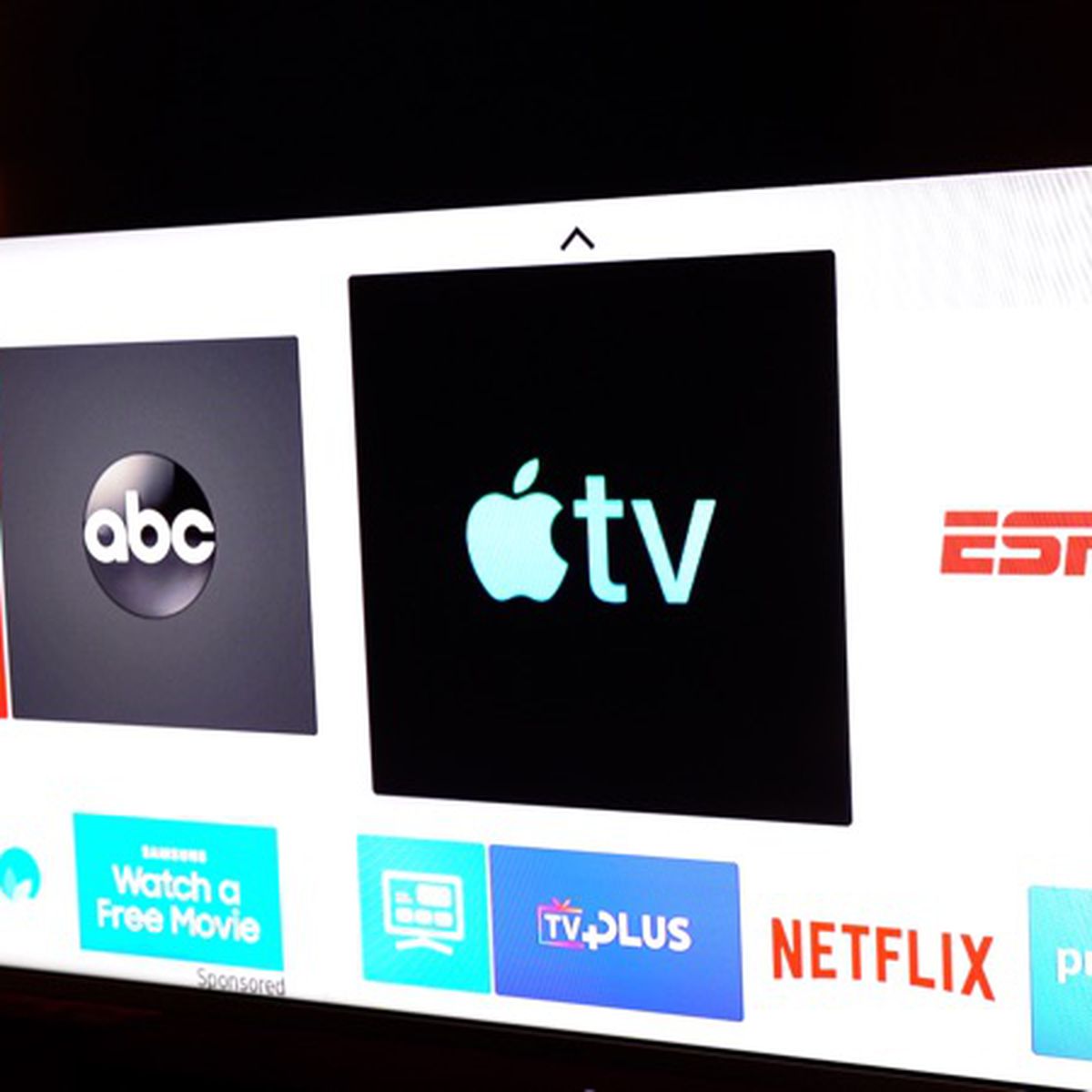 Forbavselse Springe Ejendommelige How AirPlay 2 and the Apple TV App Work on a Samsung TV - MacRumors