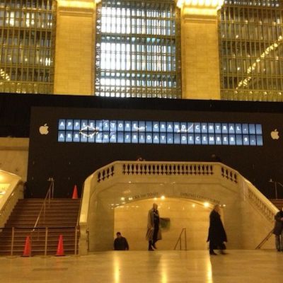 apple store grand central dec 9