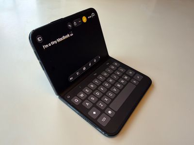 iPhone Duo — самый маленький ноутбук Apple